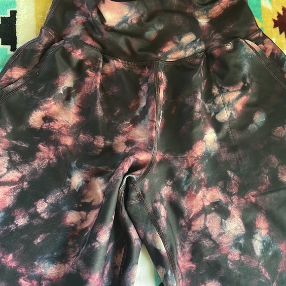 Joggers - Picture 3 of 3